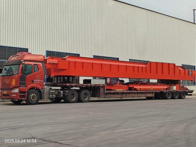 通用橋式起重機(jī) QDXX32/5t—19.5m 電動(dòng)單梁橋式起重機(jī) 2臺(tái) LD10t—16.5m 制作完成，發(fā)往河北石家莊交付客戶使用。