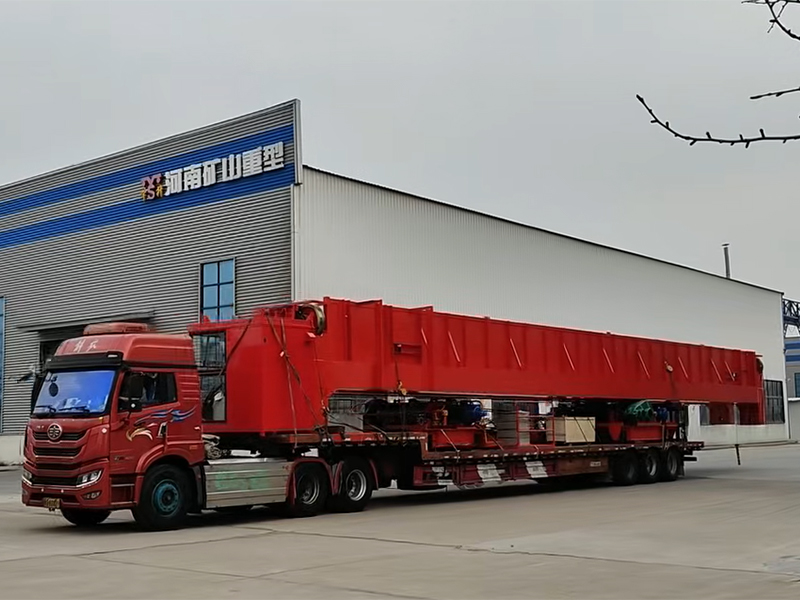 雙梁起重機(jī) QD20t-22.5m   制作完成 裝車發(fā)出